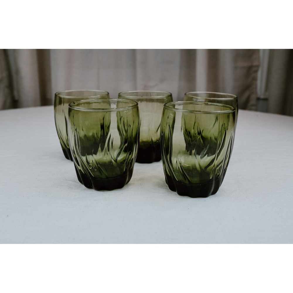 Vintage Anchor Hocking Avocado Green Central Park Ivy Starfire Glasses set of 4